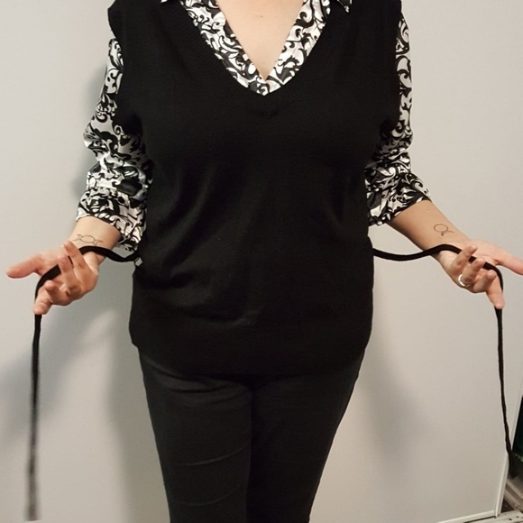 🔴 Debbie Morgan Blouse 🔴 - Picture 5 of 5